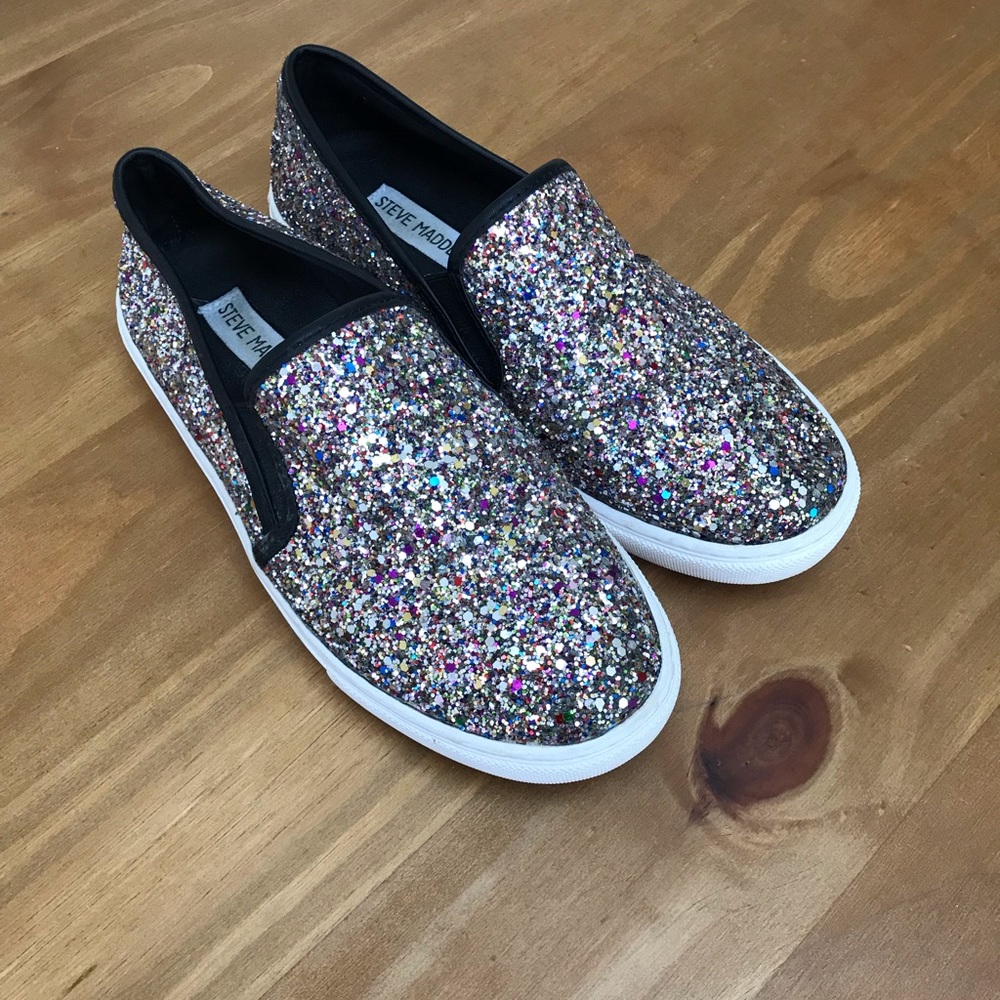 Steve Madden glitter sneaker size 7.5
